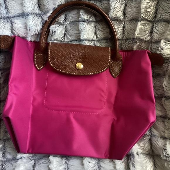 Longchamp Le Pilate Small Fuschia Purse - Picture 5 of 6